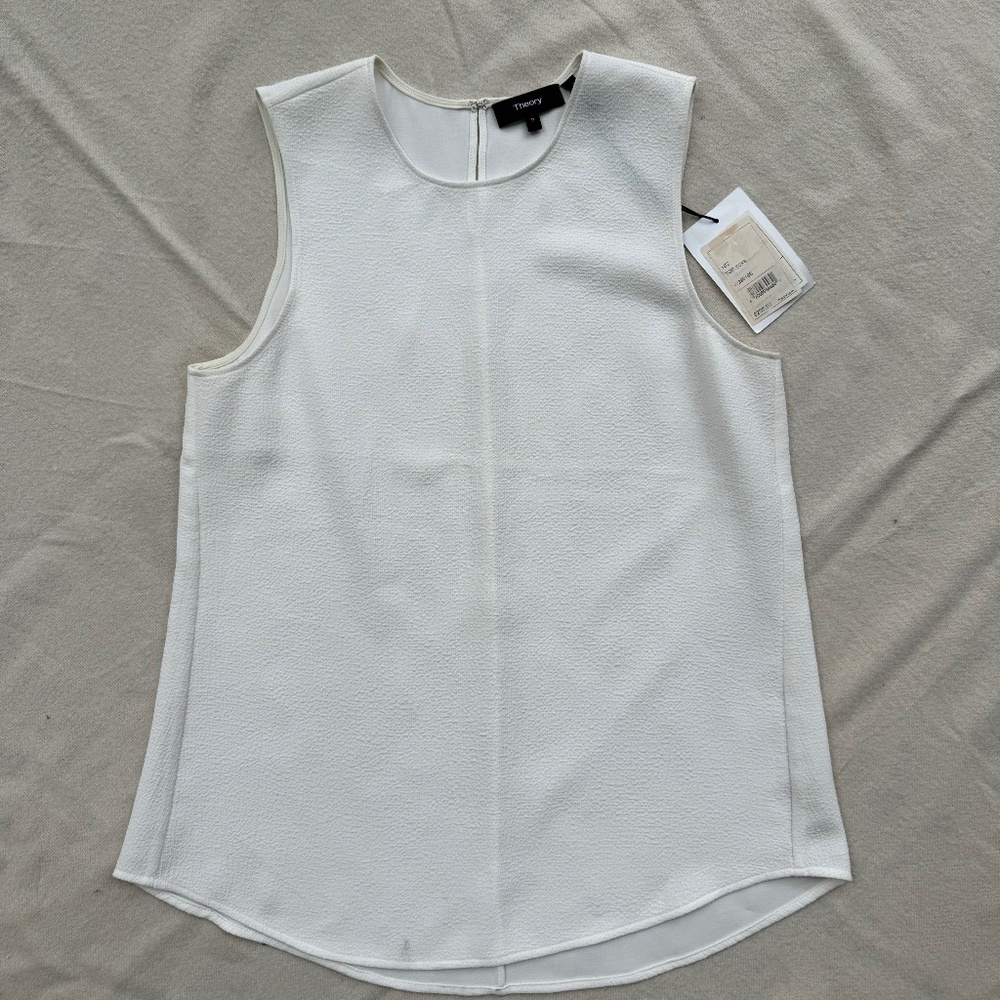 Theory white top size P prestige with tags